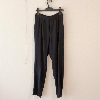 ロペ(ROPE’)の【美品】ROPE とろみ素材 旅行に便利 テーパードパンツ サルエルパンツ(クロップドパンツ)