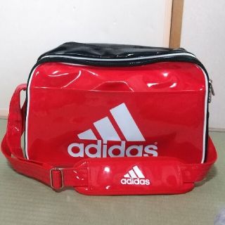 アディダス(adidas)の【美品】adidas スポーツバッグ 赤(その他)