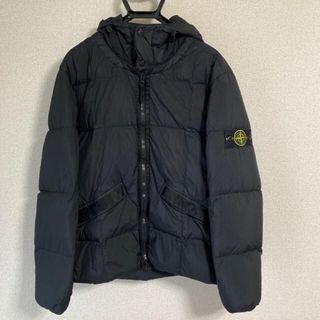 ストーンアイランド(STONE ISLAND)のLサイズ　stone island ストーンアイランド　黒　ダウンジャケット(ダウンジャケット)