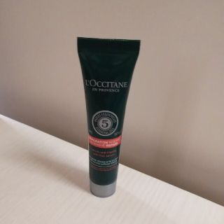 ロクシタン(L'OCCITANE)のロクシタン ファイブハーブス リペアリング ヘアミルクセラム(トリートメント)