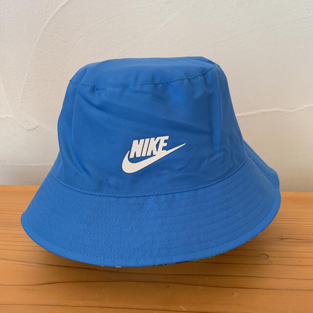 NIKE(ナイキ)のNIKE ナイキ リバーシブル ハット キッズ用 キッズ/ベビー/マタニティのこども用ファッション小物(帽子)の商品写真