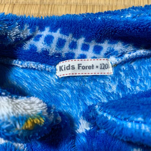 F.O.KIDS(エフオーキッズ)のフリースパジャマ　2着　120cm   電車　モコモコ　男の子 キッズ/ベビー/マタニティのキッズ服男の子用(90cm~)(パジャマ)の商品写真