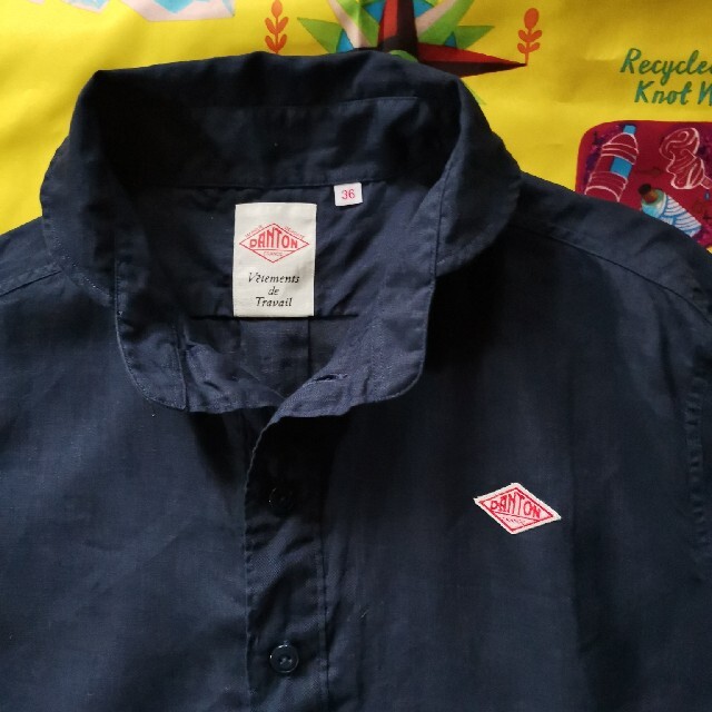 DANTON(ダントン)のDANTON 長袖丸襟ポケット付 プルオーバーシャツ JD-3564KLS リ レディースのトップス(シャツ/ブラウス(長袖/七分))の商品写真