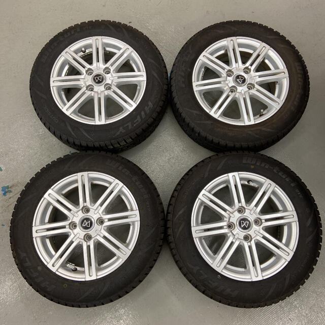 マツダデミオスタッドレスタイヤ175/65R14 DBA-DY5W お洒落 10200円