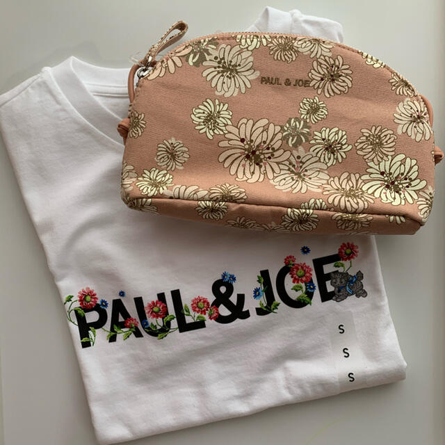 PAUL & JOE(ポールアンドジョー)の【たんたんさま専用】ポール&ジョー　ユニクロ　Tシャツ S レディースのトップス(Tシャツ(半袖/袖なし))の商品写真