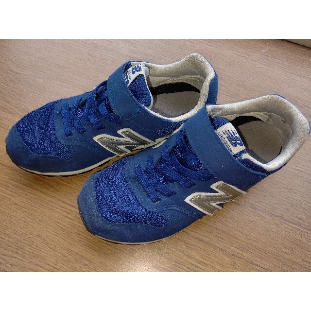 New Balance(ニューバランス)の２１㎝★ニューバランス★スニーカー キッズ/ベビー/マタニティのキッズ靴/シューズ(15cm~)(スニーカー)の商品写真