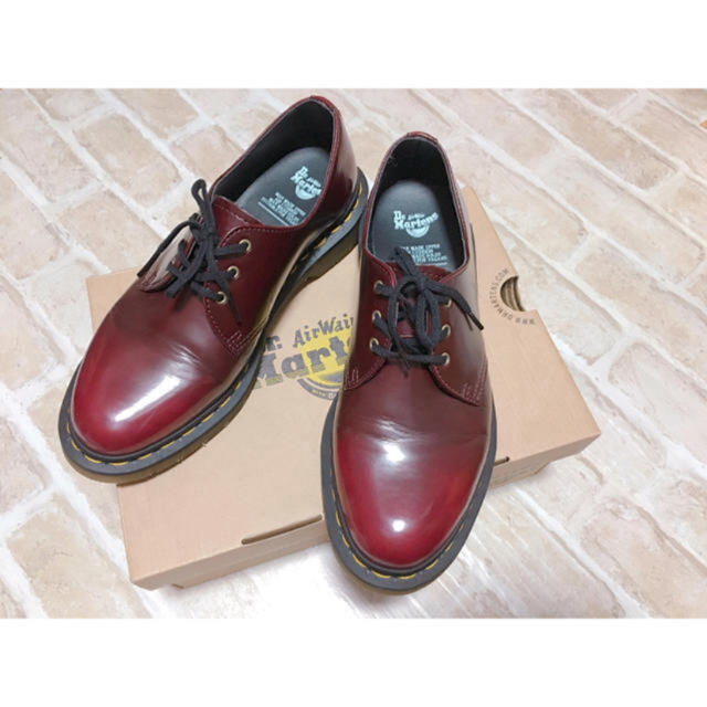 Dr.Martens(ドクターマーチン)の【美品】ドクターマーチン　VEGAN   レディースの靴/シューズ(ローファー/革靴)の商品写真