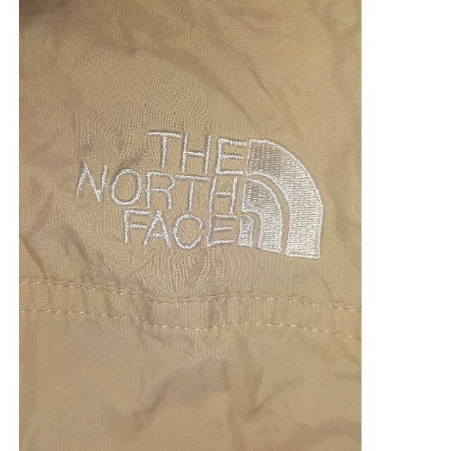 THE NORTH FACE(ザノースフェイス)の正規 THE NORTH FACE COMPACT JACKET M ベージュ メンズのジャケット/アウター(ナイロンジャケット)の商品写真