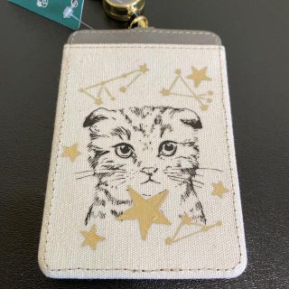 アフタヌーンティー(AfternoonTea)の新品タグ付　アフタヌーンティー⭐︎伸びるパスケース⭐︎IDカードホルダーねこ(パスケース/IDカードホルダー)