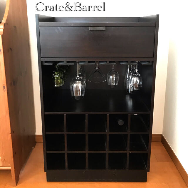 Crate&Barrel グラスホルダー＆引き出し付きワインラック