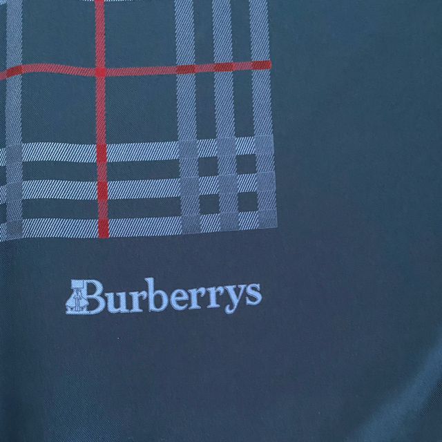 BURBERRY(バーバリー)のバーバリー　スカーフ レディースのファッション小物(バンダナ/スカーフ)の商品写真