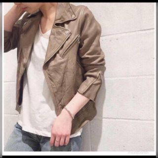 プラージュ ベージュ ライダースジャケット レディース の通販 16点 Plageのレディースを買うならラクマ プラージュ ベージュ ライダースジャケット レディース の通販 16点 Plageのレディースを買うならラクマ