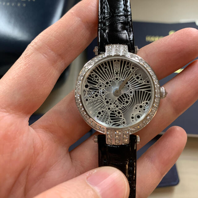 HARRY WINSTON(ハリーウィンストン)のHARRY WINSTON プルミエール・レース 31mm レディースのファッション小物(腕時計)の商品写真