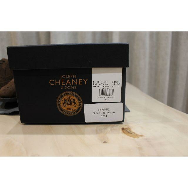 CHEANEY(チーニー)の値下 超美品 ジョセフチーニースエードウイングチップ 6H メンズの靴/シューズ(ドレス/ビジネス)の商品写真