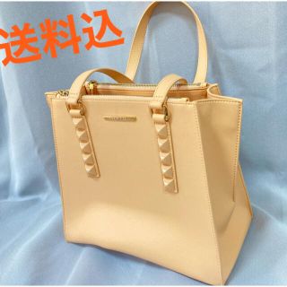 チャールズアンドキース(Charles and Keith)の【値下げ中】charles & keith 夏色バッグ　未使用品(ハンドバッグ)