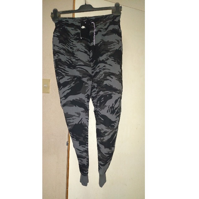 新品 NIKE CAMOUFLAGE TECH FLEECE PANT S 迷彩