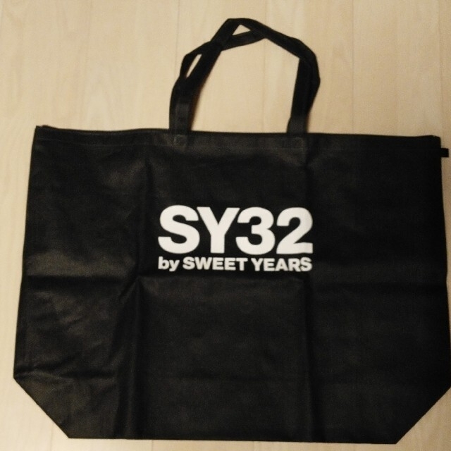 SWEET YEARS(スウィートイヤーズ)の【新品】非売品　SY32 by SWEET YEARS  エコバッグ大 メンズのバッグ(エコバッグ)の商品写真