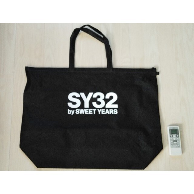 SWEET YEARS(スウィートイヤーズ)の【新品】非売品　SY32 by SWEET YEARS  エコバッグ大 メンズのバッグ(エコバッグ)の商品写真