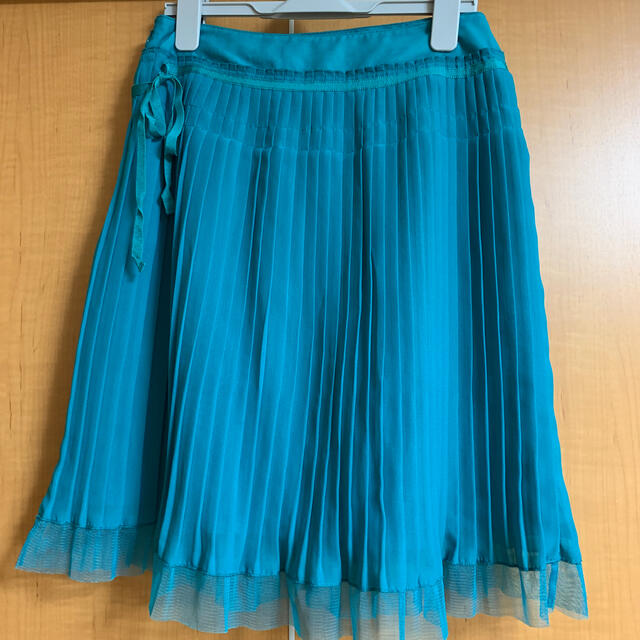 しまむら(シマムラ)のしまむら　Ｌサイズ　ブルーグリーン　プリーツシフォンひざ丈スカート レディースのスカート(ひざ丈スカート)の商品写真