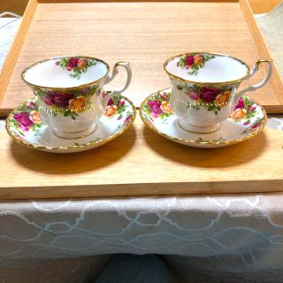 ロイヤルアルバート(ROYAL ALBERT)のロイヤルアルバートカップ&ソーサー 2客セット(食器)