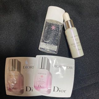 ディオール(Dior)の新品未使用Dior 化粧水 美容液💙化粧下地2枚(サンプル/トライアルキット)