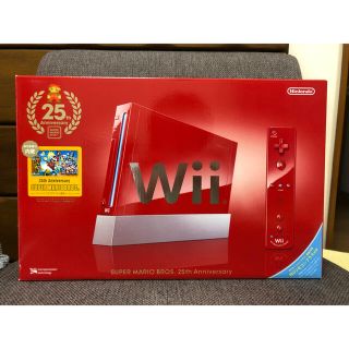 ニンテンドウ(任天堂)のwii 25周年 マリオモデル(家庭用ゲーム機本体)