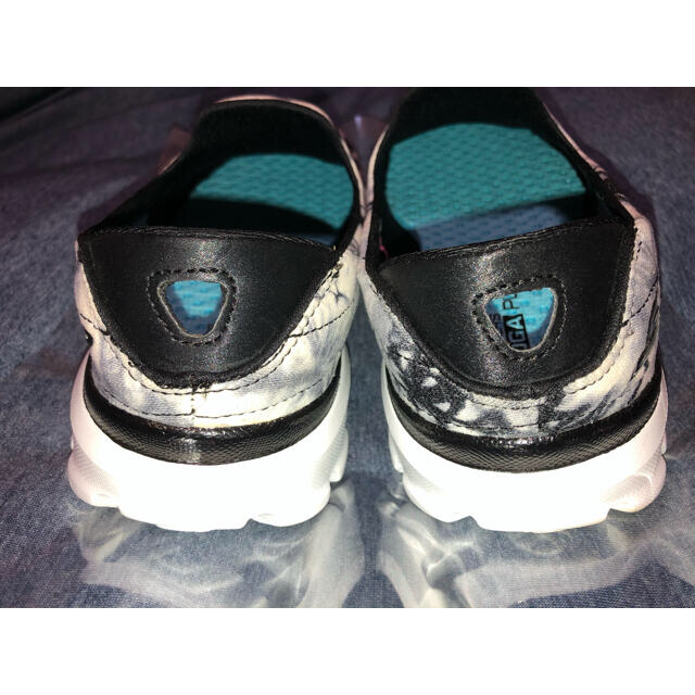 SKECHERS GO WALK3♡（ホワイト×ブラック）23.5cm レディースの靴/シューズ(スニーカー)の商品写真
