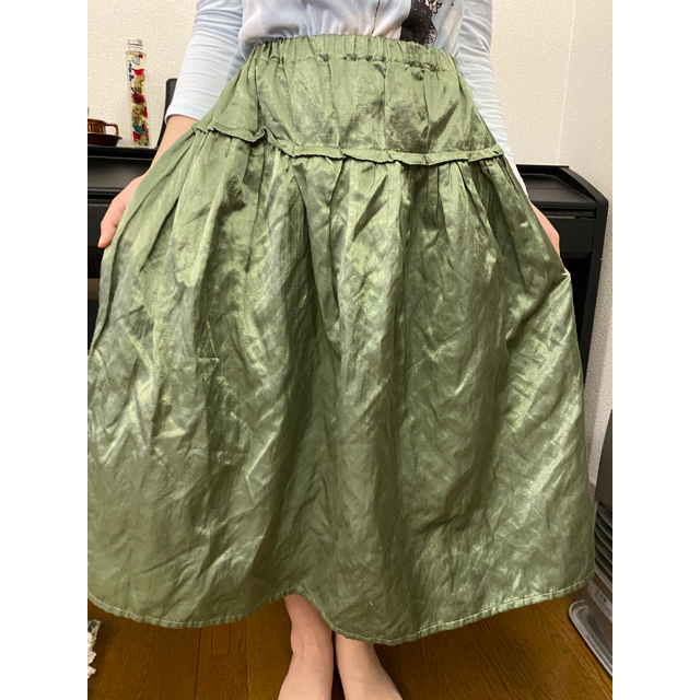 ZARA(ザラ)のザラサテンスカート　152 キッズ/ベビー/マタニティのキッズ服女の子用(90cm~)(スカート)の商品写真