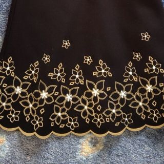 エムズグレイシー(M'S GRACY)の裾花ワンピース【M'S GRACY】(ひざ丈ワンピース)