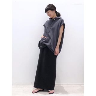 アパルトモンドゥーズィエムクラス(L'Appartement DEUXIEME CLASSE)の未使用 Back Slit LONG スカート34 ブラック 黒(ロングスカート)