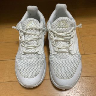 アディダス(adidas)のadidas スニーカー　白　25センチ(スニーカー)