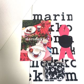 マリメッコ(marimekko)のマリメッコ 70周年 ノベルティ  Tin box 限定 小物入れ(小物入れ)