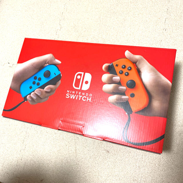 任天堂(ニンテンドウ)のNintendo Switch JOY-CON(L) ネオンブルー/(R) ネオ エンタメ/ホビーのゲームソフト/ゲーム機本体(家庭用ゲーム機本体)の商品写真