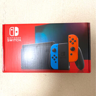 ニンテンドウ(任天堂)のNintendo Switch JOY-CON(L) ネオンブルー/(R) ネオ(家庭用ゲーム機本体)