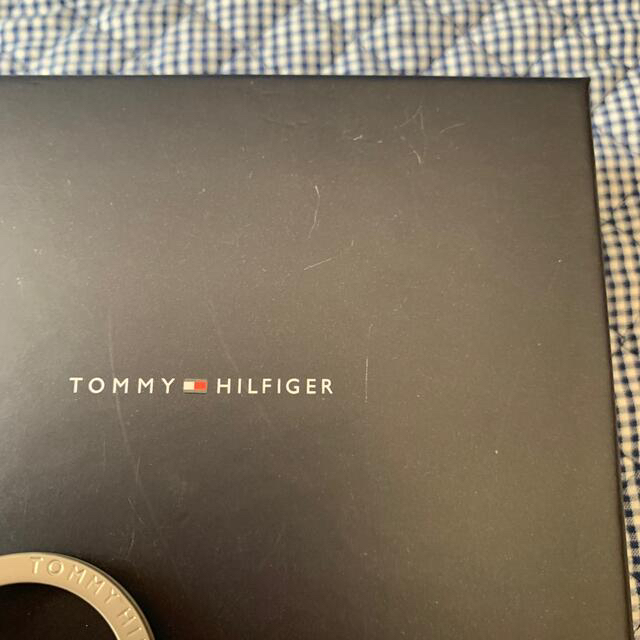 TOMMY HILFIGER(トミーヒルフィガー)のトミーフィルフィガー　キーホルダー　バッグチャーム　 メンズのファッション小物(キーホルダー)の商品写真