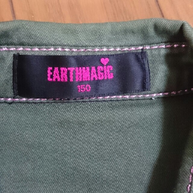 EARTHMAGIC(アースマジック)の【EARTH MAGIC】ミリタリーシャツ+ワンピース キッズ/ベビー/マタニティのキッズ服女の子用(90cm~)(ジャケット/上着)の商品写真