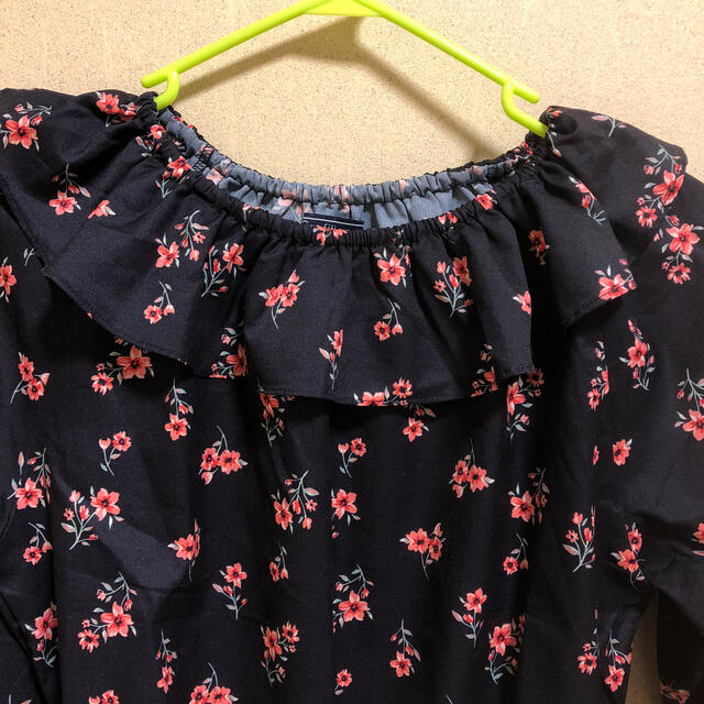 シフォン系カットソー キッズ/ベビー/マタニティのキッズ服女の子用(90cm~)(Tシャツ/カットソー)の商品写真