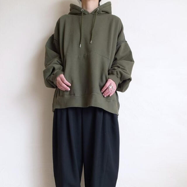 yoke 19AW PIPING WIDE PARKA・OLIVE