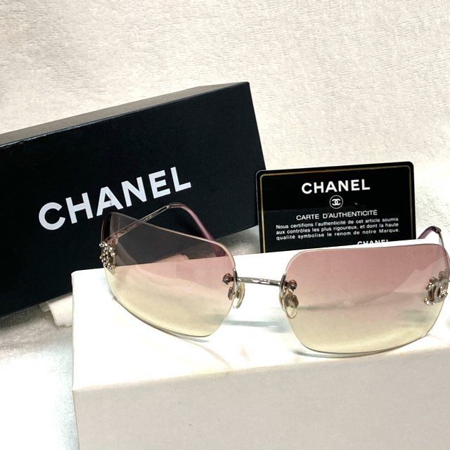 サングラス/メガネCHANEL  シャネル　サングラス　ココマーク　ラインストーン　ヴィンテージ