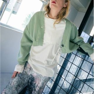 ビューティアンドユースユナイテッドアローズ(BEAUTY&YOUTH UNITED ARROWS)のperverze クラッシュニットカーディガン　グリーン 2019ss(カーディガン)