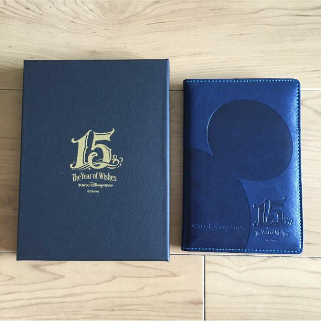 Disney 東京ディズニーシー15周年 記念パスポートケース 非売品 の通販 By Kina S Shop ディズニーならラクマ