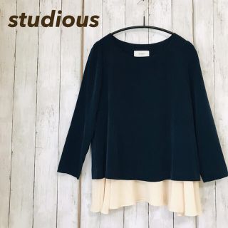 ステュディオス(STUDIOUS)の●美品● STUDIOUS シフォンブラウス トップス ネイビー×ピンクベージュ(シャツ/ブラウス(半袖/袖なし))