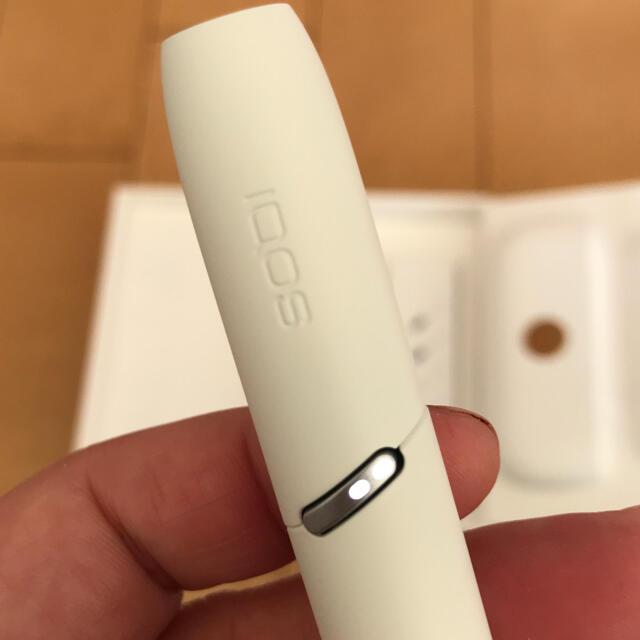 IQOS(アイコス)のiQOS3 duo ホワイト メンズのファッション小物(タバコグッズ)の商品写真