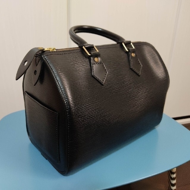 LOUIS VUITTON エピ　黒　スピーディー25