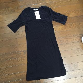 ベルシュカ(Bershka)のBershka ロングTシャツ 新品(Tシャツ(半袖/袖なし))