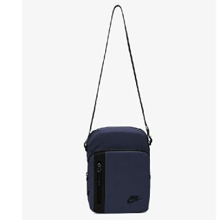 ナイキ(NIKE)のNIKE BAG ナイキ クロスボディ バッグ ネイビー 新品(ショルダーバッグ)