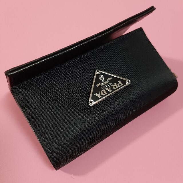 極美品！！PRADA プラダ キーケース　黒　新品・未使用　1PG222