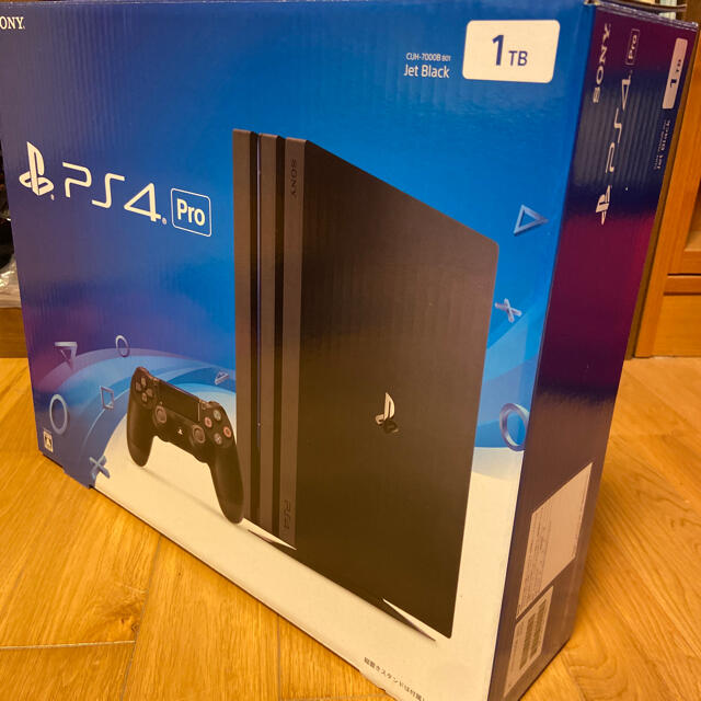 SONY PlayStation4 Pro 本体  CUH-7000BB01