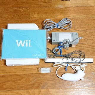 ウィー(Wii)のNintendo Wii   ニンテンドー ウィー 512MB(家庭用ゲーム機本体)