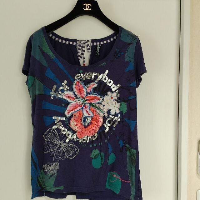 DESIGUAL(デシグアル)のDesigual半袖カットソー レディースのトップス(カットソー(半袖/袖なし))の商品写真